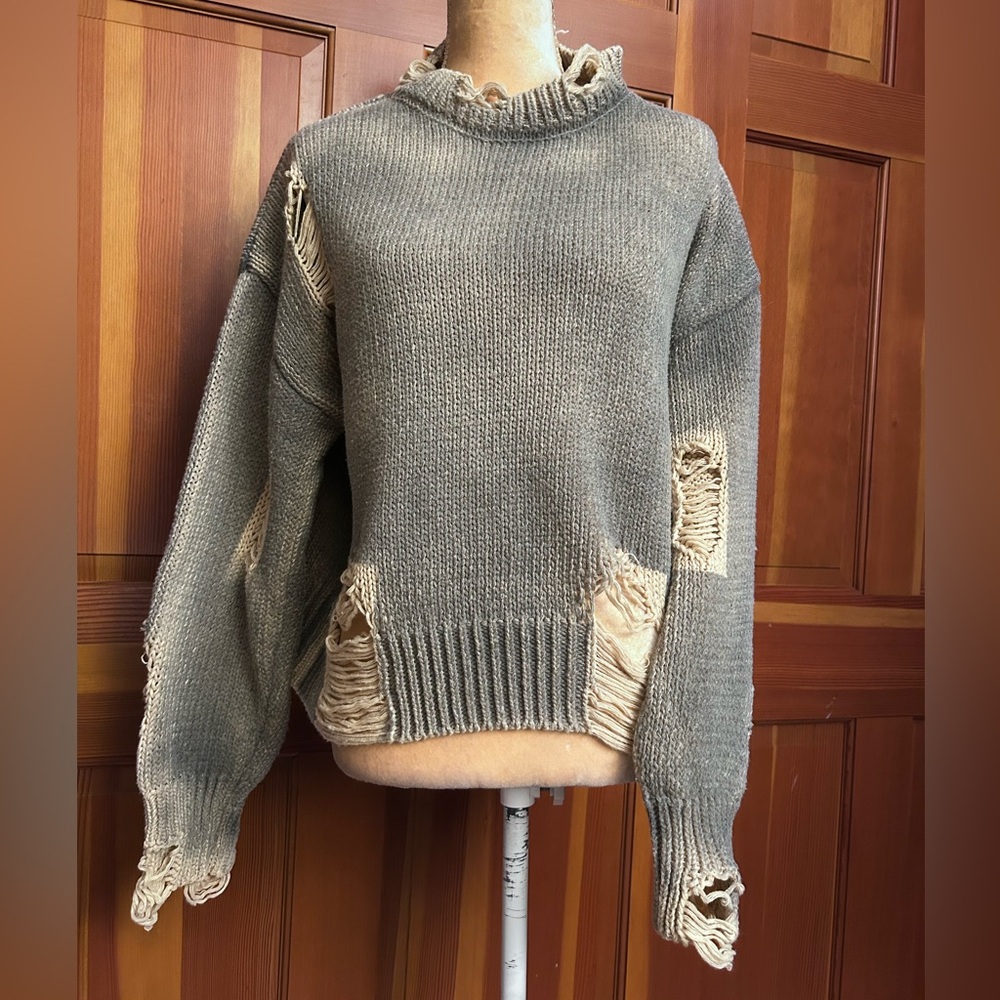 Distressed Oversized Sweater. - Picture 5 of 16